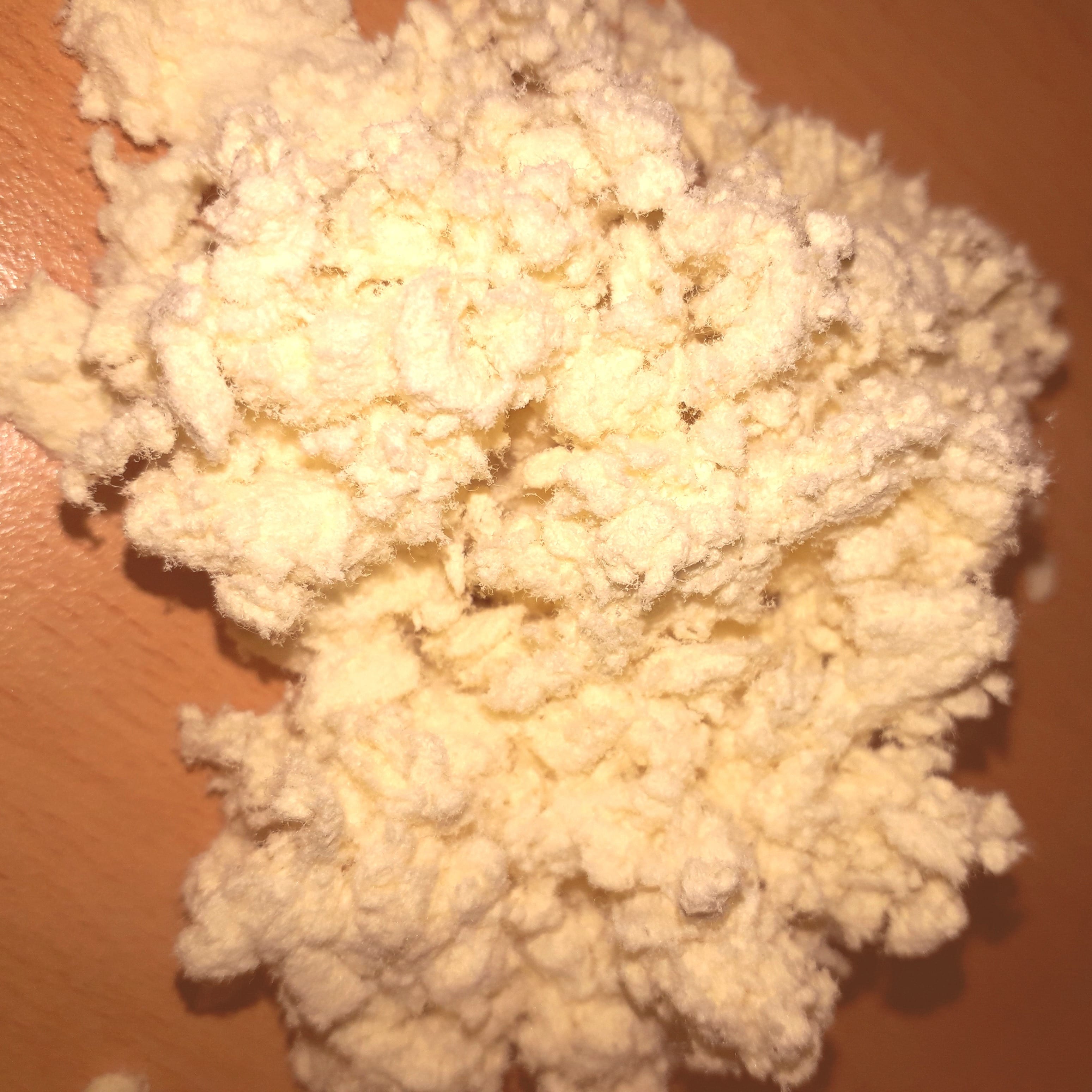 Aramid in pulp of fibers (virgin or recycled)